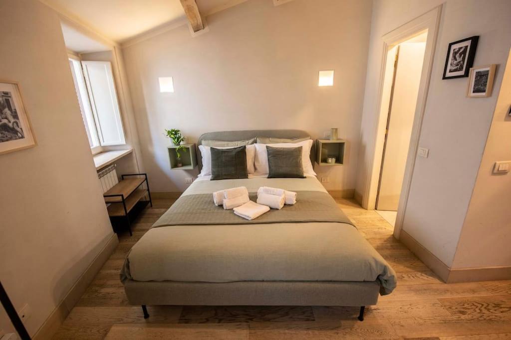 La Casa Degli Osti 3 - Piazza Navona Apartment Rome Bagian luar foto