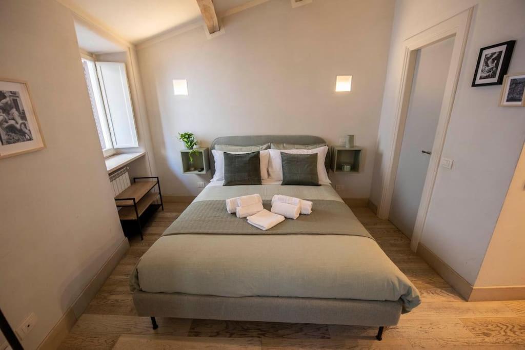 La Casa Degli Osti 3 - Piazza Navona Apartment Rome Bagian luar foto